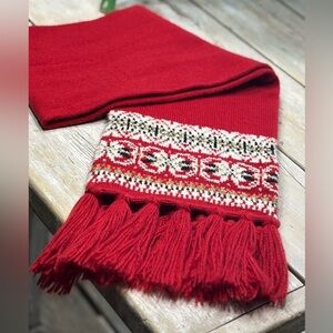 Isotoner Red Fair Isle Scarf. 64”L x 9”W Classic | Fringe | Vibrant. EUC